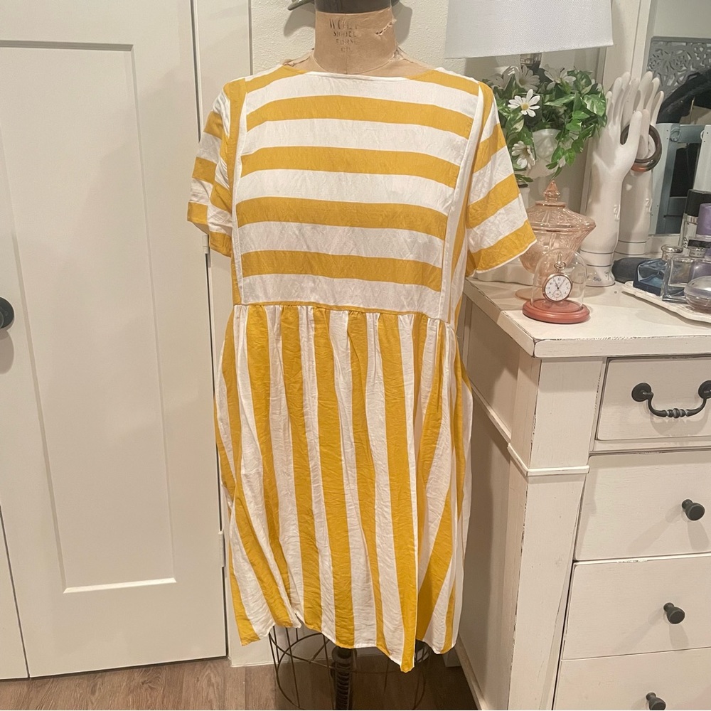 Sunshine Striped yellow Babydoll dress Size 1XL from Chic Soul
